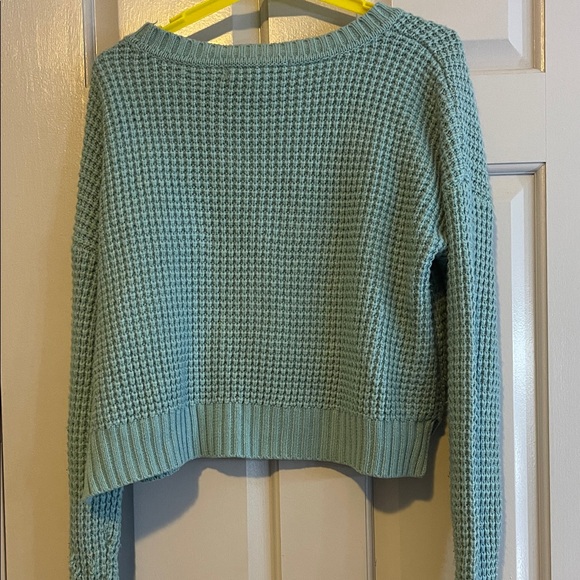 Forever 21 Light Blue Crew Neck Sweater - Picture 5 of 6